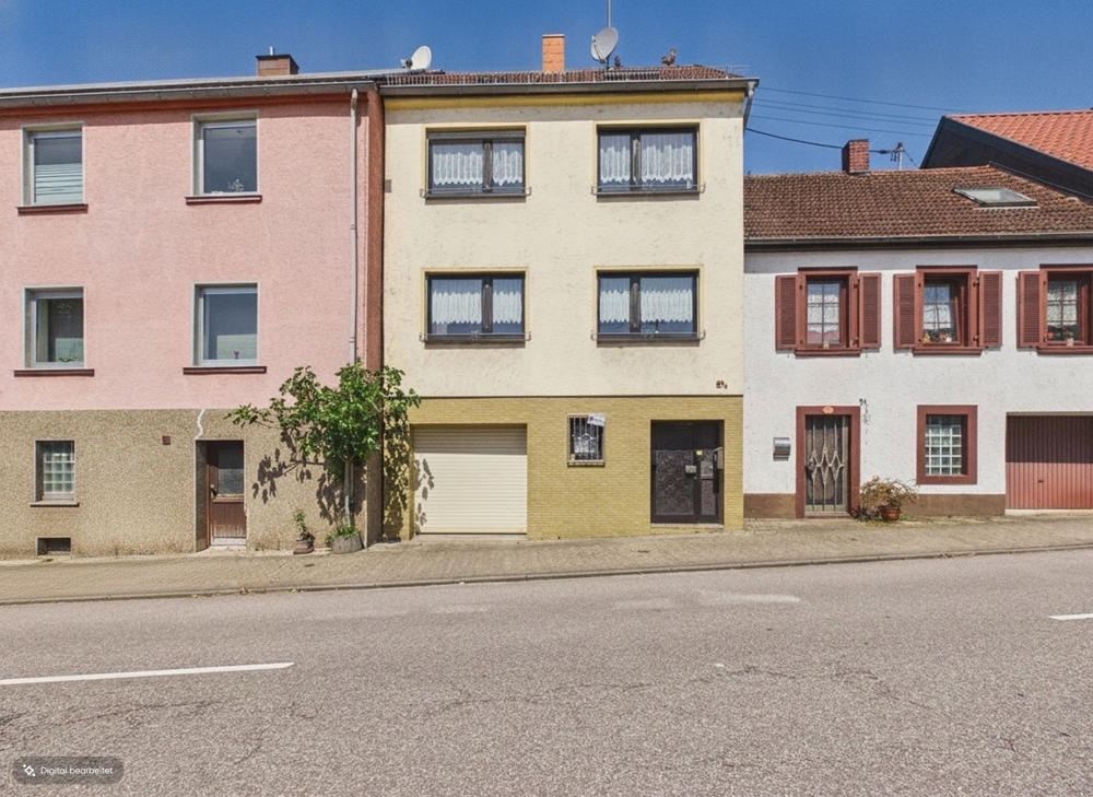 Verwirklichen Sie Ihre Wohnträume – Reihenmittelhaus mit Potenzial