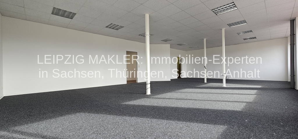 BÜRO + Empfangslounge + Gemeinschaftsküche + WC-Anlage - optional: Lager + PKW-Stellplätze