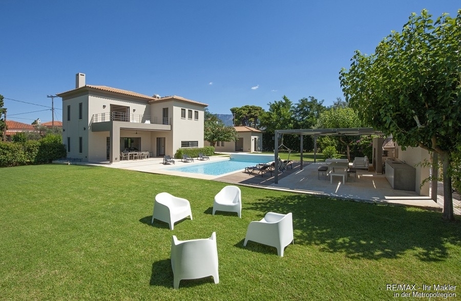 Exklusive Designer-Villa am Meer – Akrata, Peloponnes