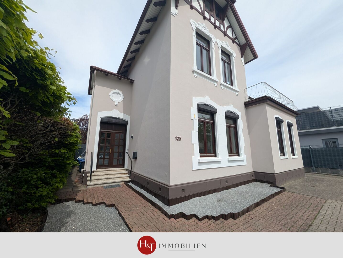 Renovierte Bürofläche - beste Anbindung in Deichhorst!