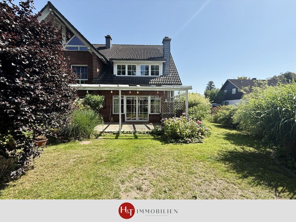 Familienparadies: Reihenendhaus mit Terrasse & Garten
