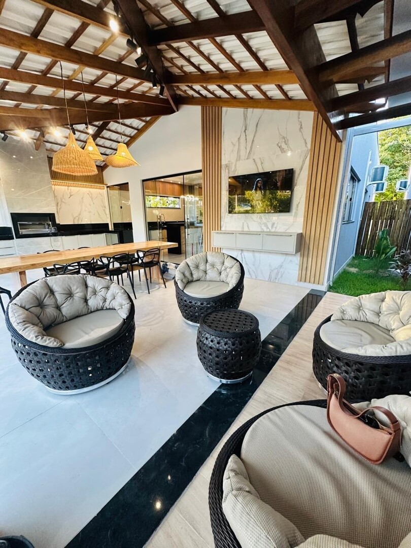 „Casa Michaela“ – schlüsselfertiges Ferienhaus mit Pool in Strandnähe