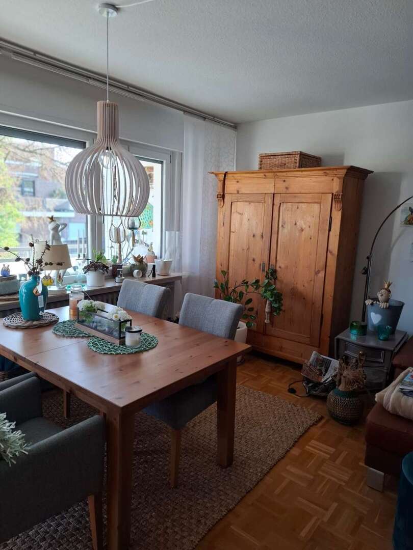 Gepflegtes Ambiente: Helle 3-Zimmer-Wohnung in Top-Lage von Marienburg mit Terrasse & TG