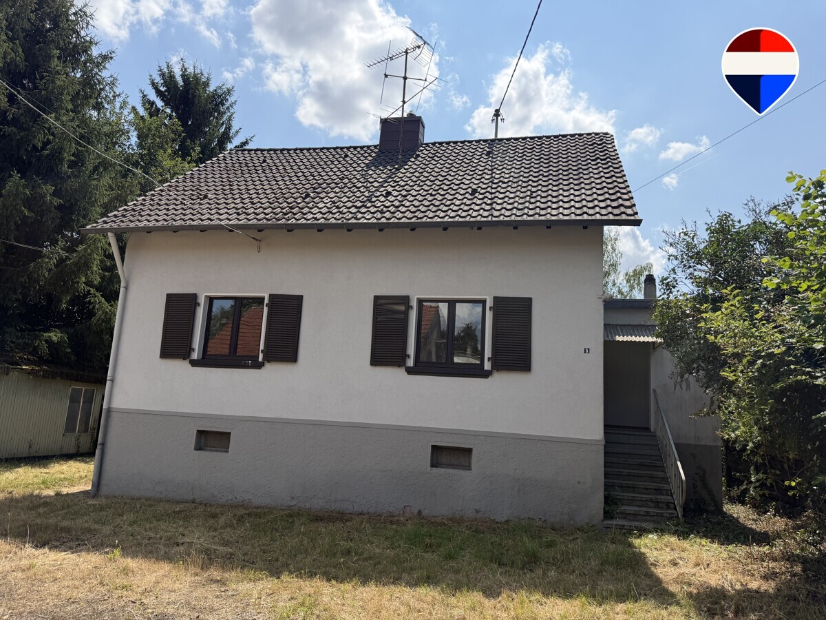 Wallerfangen: Sanierungsobjekt mit 153 m² Wohnfläche und großem Nebengebäude auf 1.752 m² Grundstück