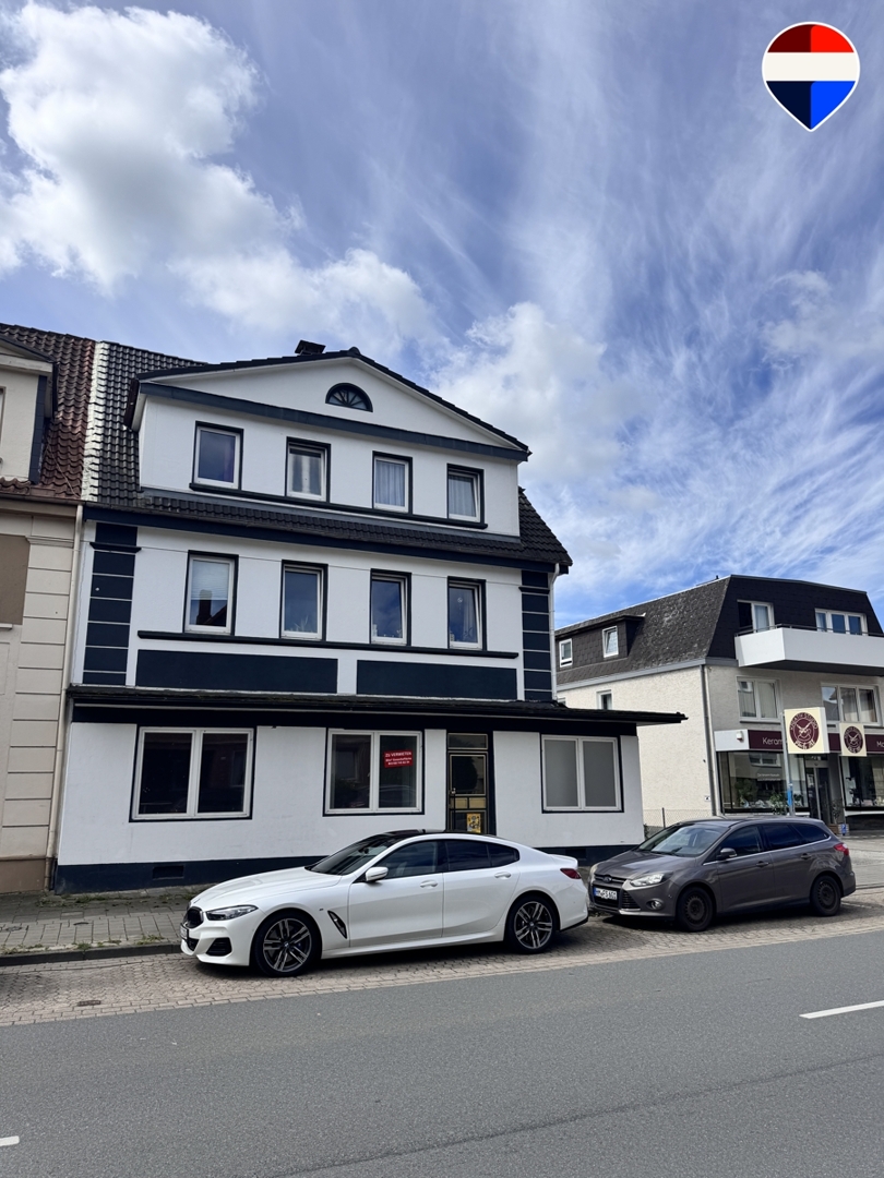 Gepflegtes Mehrfamilienhaus mit 4 Einheiten und Top Rendite im Herzen von Bad Pyrmont!