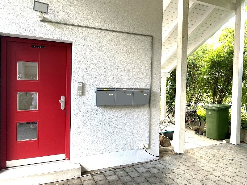 Freistehendes Ein-/ Zweifamilienhaus auf sonnigem Gartengrundstück mit viel Potenzial in Ottobrunn