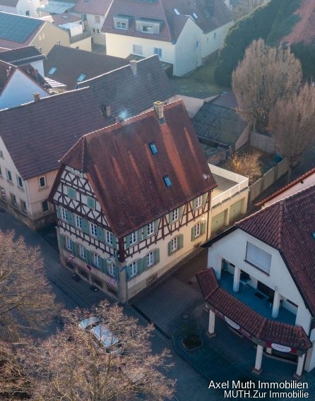 Viel Platz für die ganze Familie:
Fachwerk, Garten, Familienglück