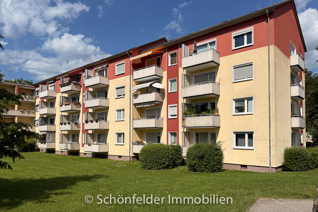 Helle top geschnittene Wohnung mit Sonnenbalkon und Nachmittagssonne und sogar provisionsfrei