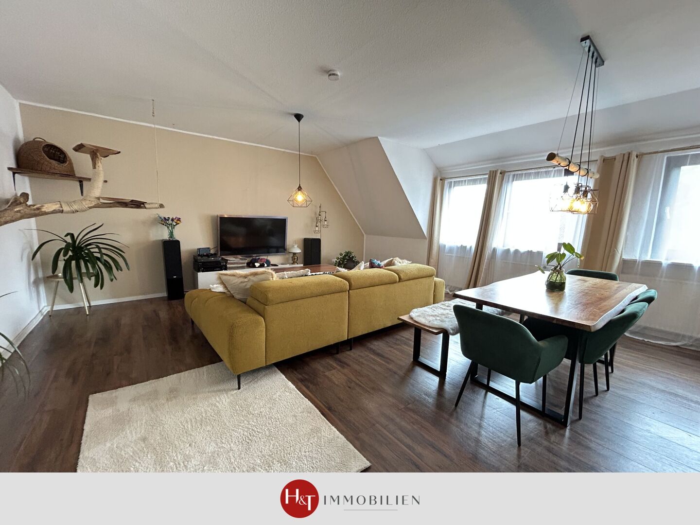 Großzügig und ruhig – OG-Wohnung auf Huchtinger Resthof