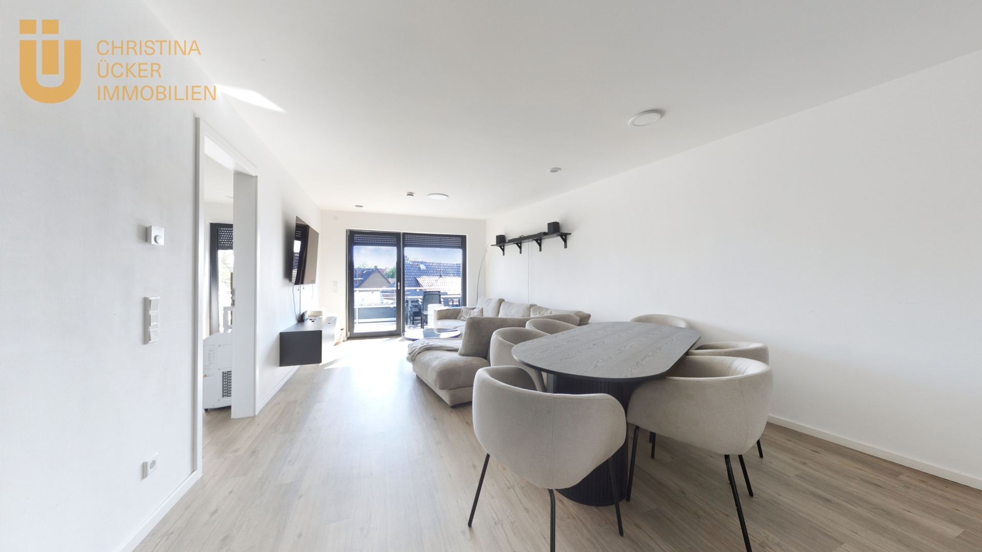 Modern und barrierefrei: helle 3 Zimmerwohnung mit EBK & Balkon in Dreieich Sprendlingen