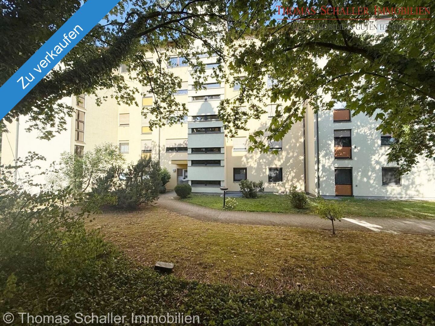 Großzügige 4-Zimmer-Wohnung mit Loggia, Aufzug und TG-Stellplatz mit Wallbox