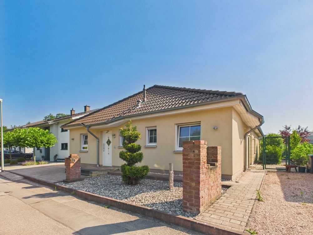 Exklusiver Bungalow ca. 150m² in Bester Lage „Campus Nobel“ – stilvolles Wohnen in Saarwellingen