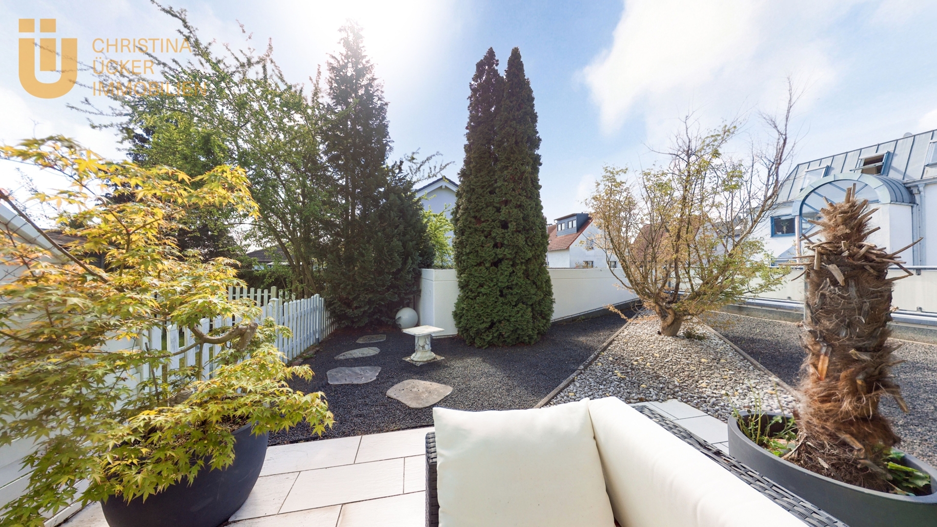 Mehr Raum, mehr Möglichkeiten: 5,5-Zimmer-Maisonette mit Garten & Garage in Nieder-Roden