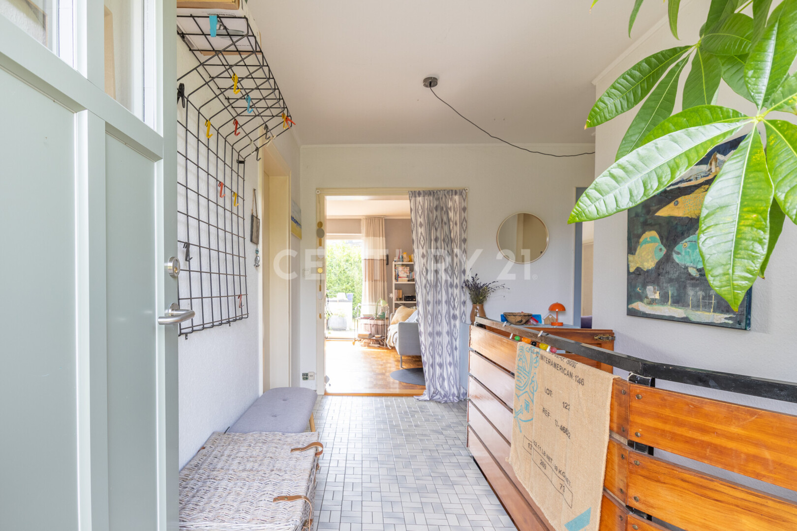 Einfamilienhaus mit Einliegerwohnung - Leben in direkter Nähe zum Postsee