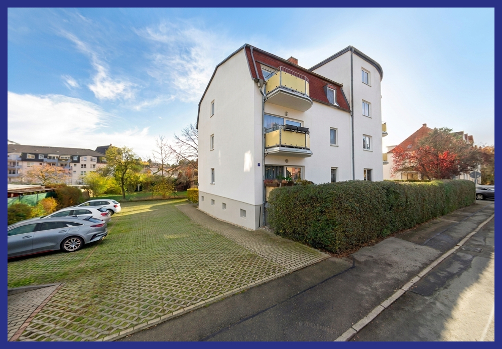 Eigentumswohnung mit Balkon und Stellplatz