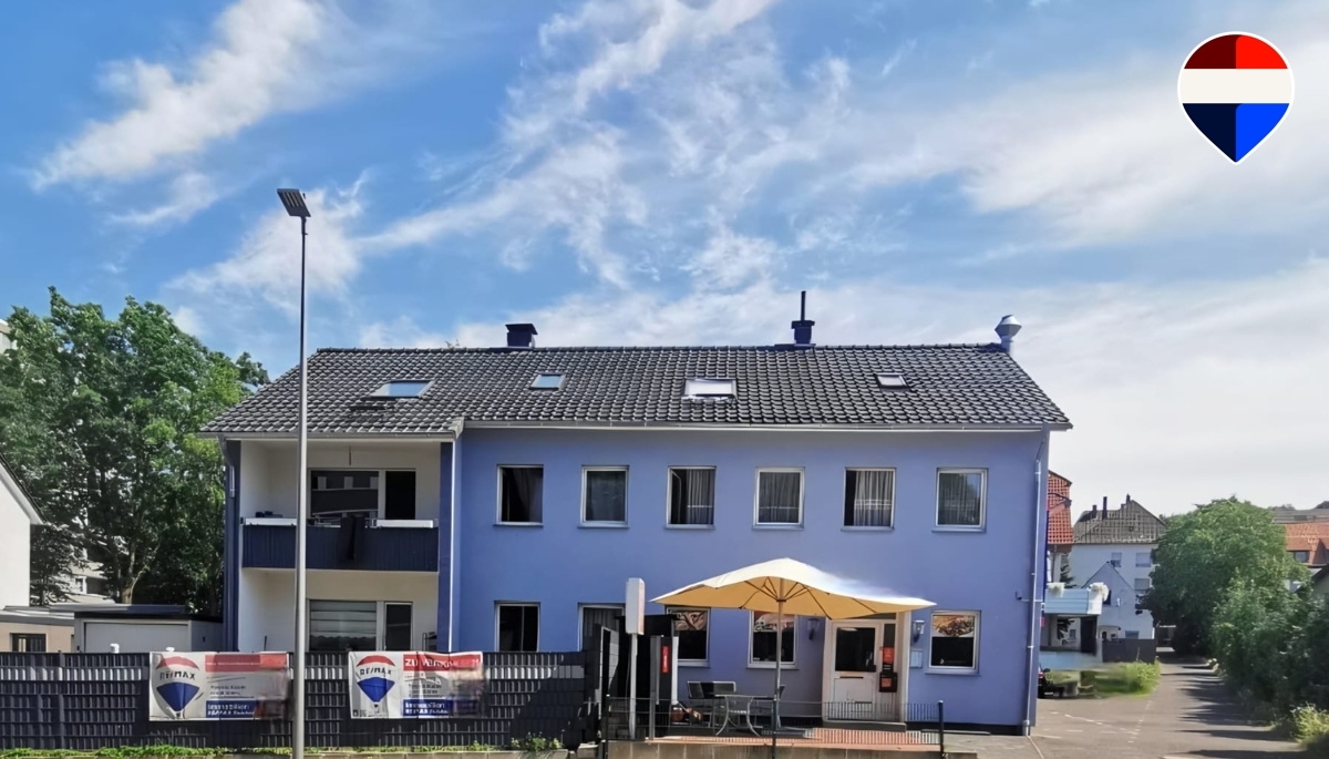 Gepflegtes Mehrfamilienhaus mit Gewerbeeinheit in Bielefeld-Brackwede