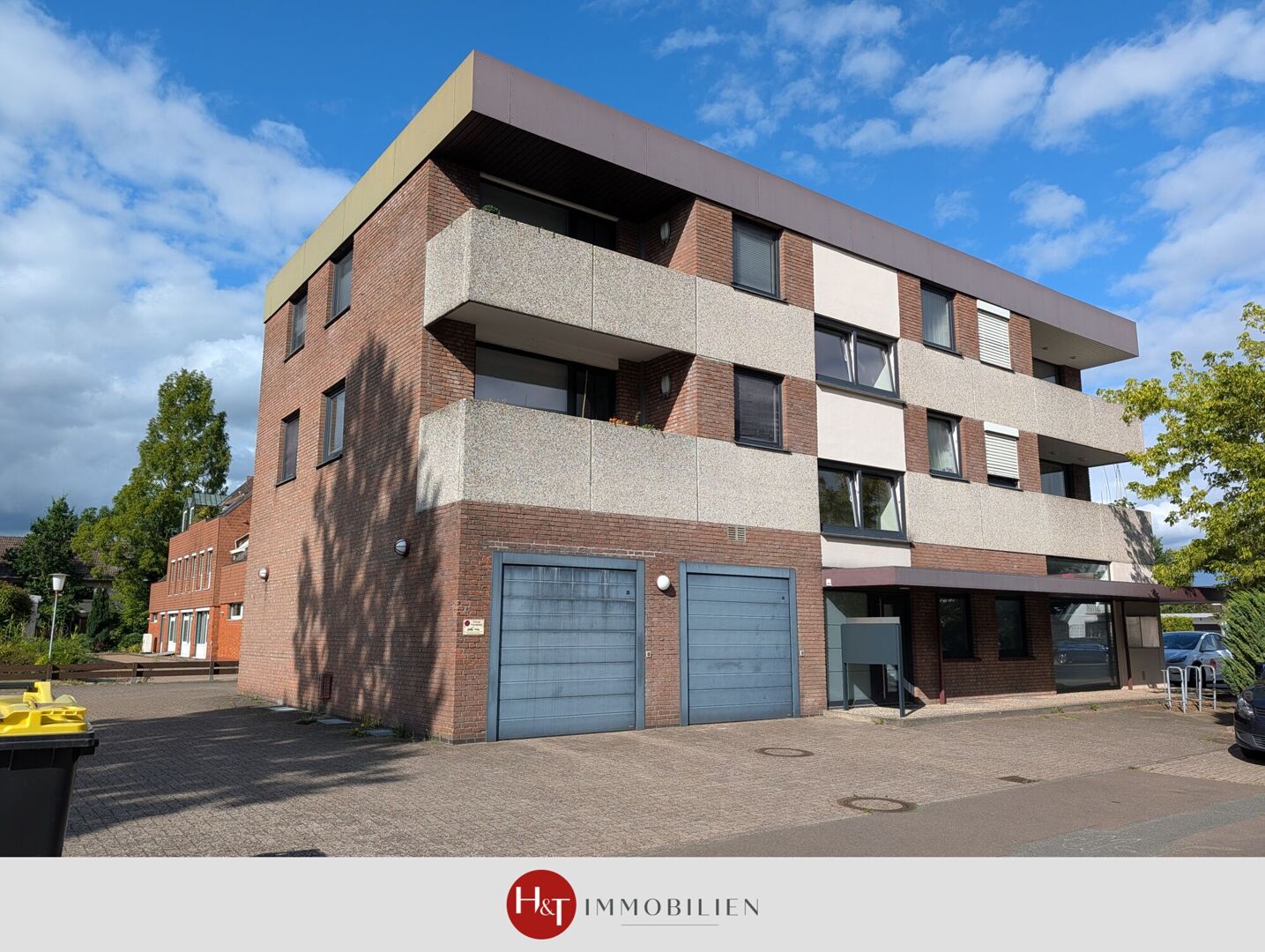Großzügige Vier-Zimmer-Wohnung in zentraler Lage von Stuhr-Moordeich!