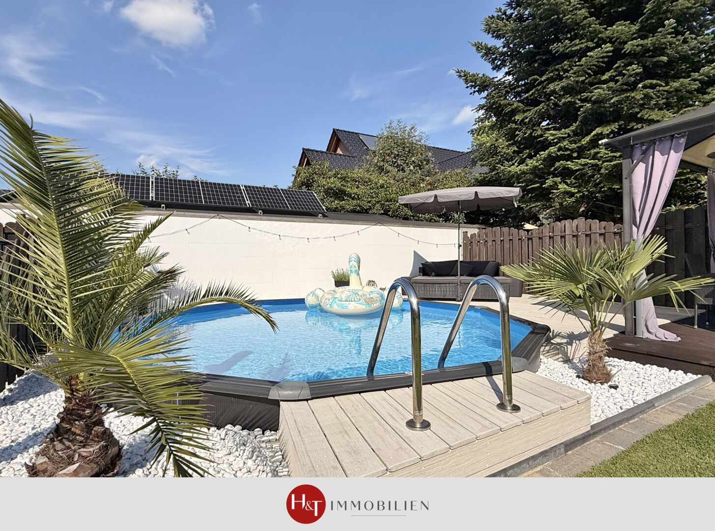 Einziehen und genießen! Modernisiertes Haus mit Traumgarten und Pool!