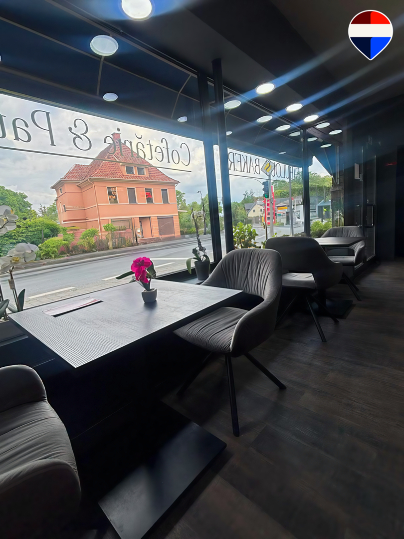 Bäckerei & Café – Moderne Gewerbefläche im EG mit Inventarübernahme