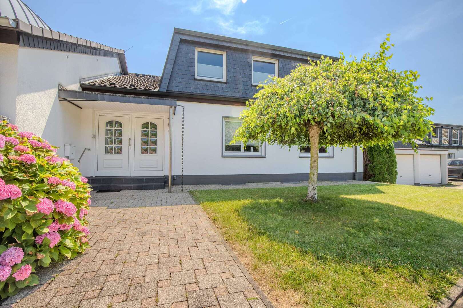 Viel Platz für die ganze Familie – Ein-/Zweifamilienhaus in beliebter Lage von Schwerte-Geisecke