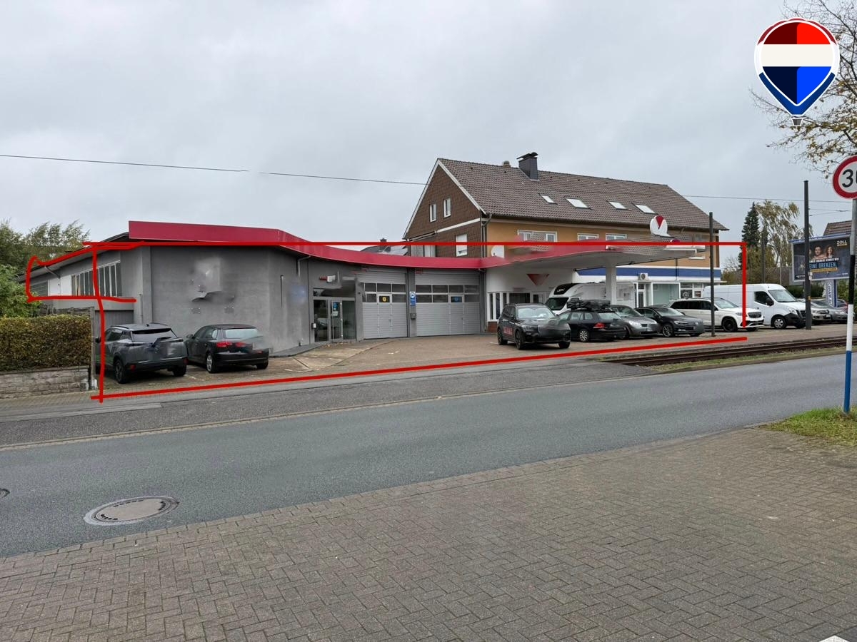Große KFZ-Werkstatt + 6 Garagen + Büros + Wohnung in Schildesche zu verkaufen!