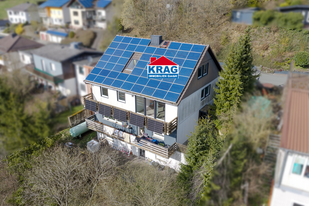 ++ KRAG Immobilien ++ Drei Einheiten, Garage, PV und neueste Technik für mehrere Generationen ++