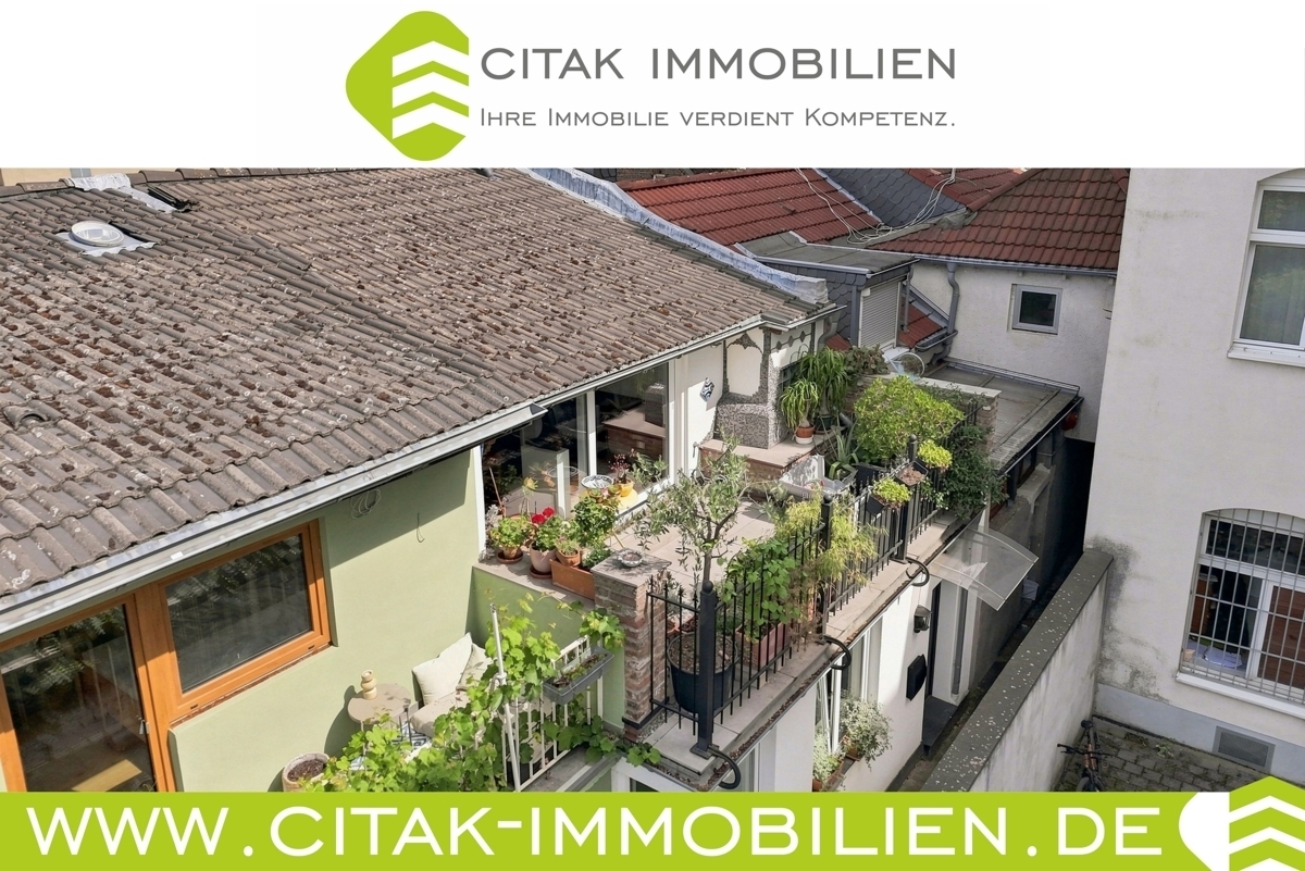 Charmantes Stadthäuschen mit großer Terrasse in Köln-Bickendorf