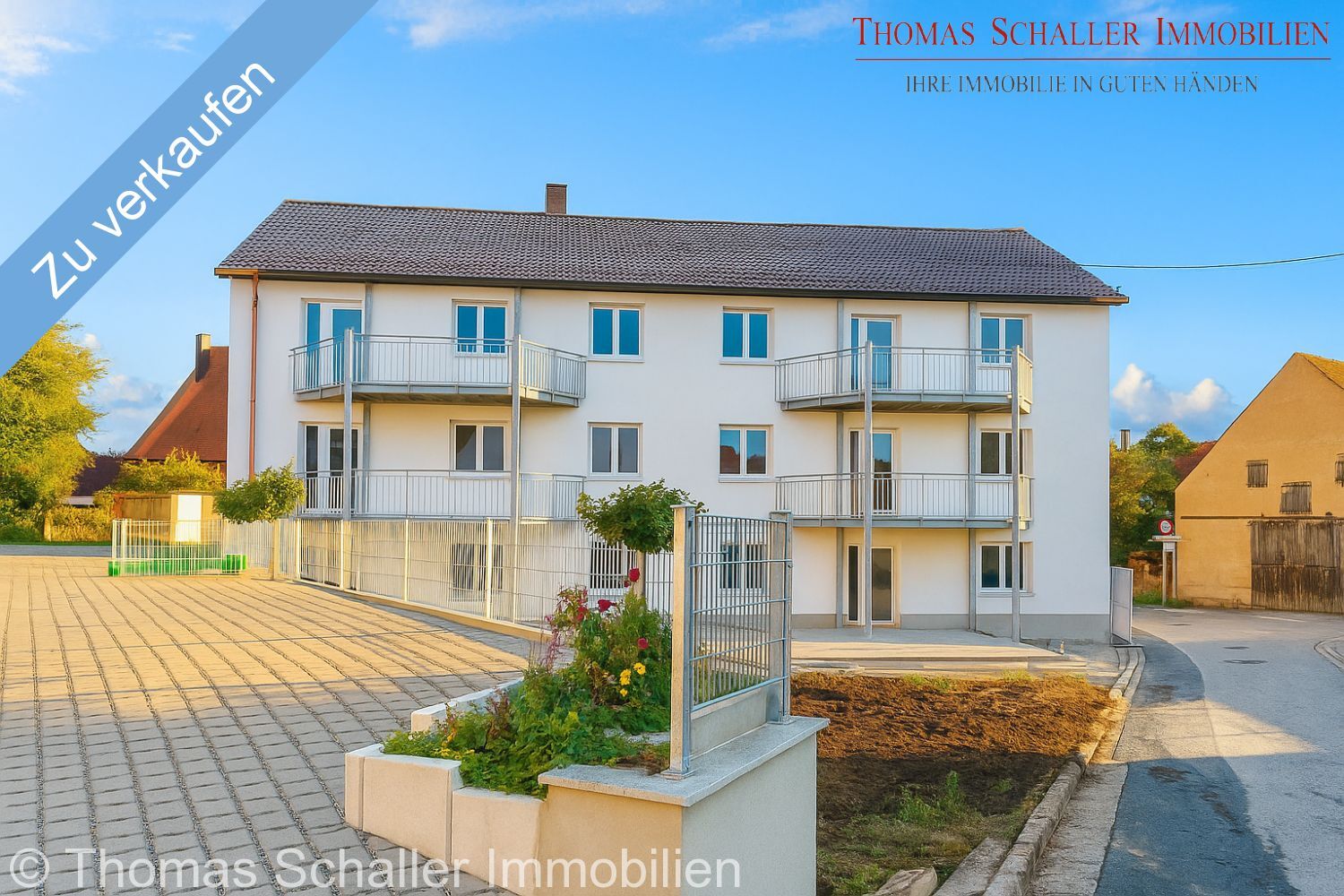 Erstbezug: Whg 1 - 2 ZW im EG mit Terrasse, kl, Garten und 2 Stellplätzen