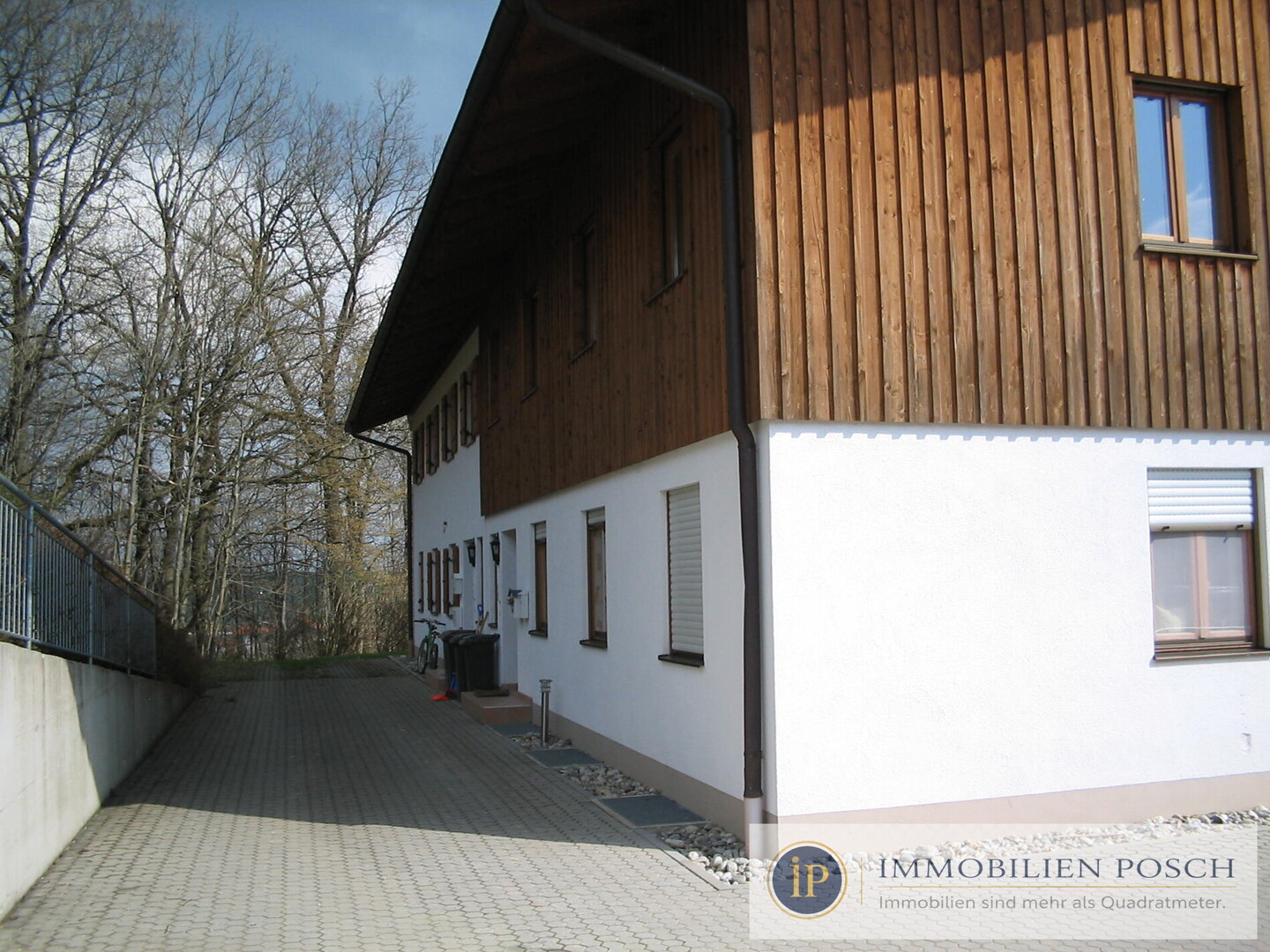 Haag i. OBB/Oberndorf schöne 98qm 4Zi-Whg mit Balkon Garage