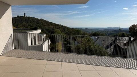 EIN PENTHOUSE. EIN PANORAMA. EINE DER BESTEN LAGEN KÖNIGSTEINS