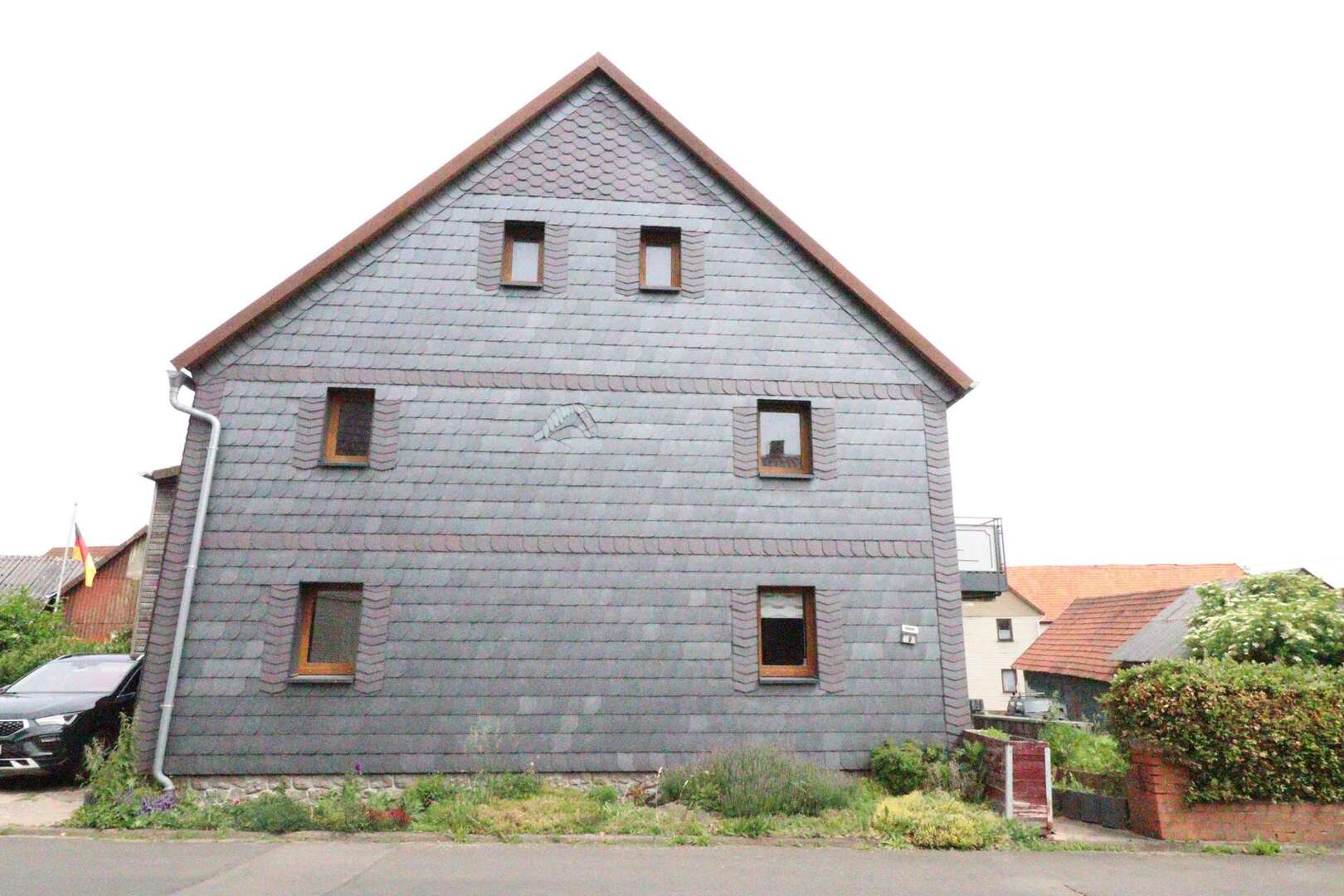 WRS Immobilien - Lautertal - EFH + große Scheune - Pelletheizung + Solar - käuferprovisionsfrei