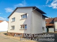 Top Preis!
Ein Haus, zwei Wohnungen- perfekt für die große Familie.