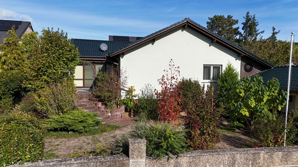 Qualität trifft Komfort: Top-gepflegtes Einfamilienhaus