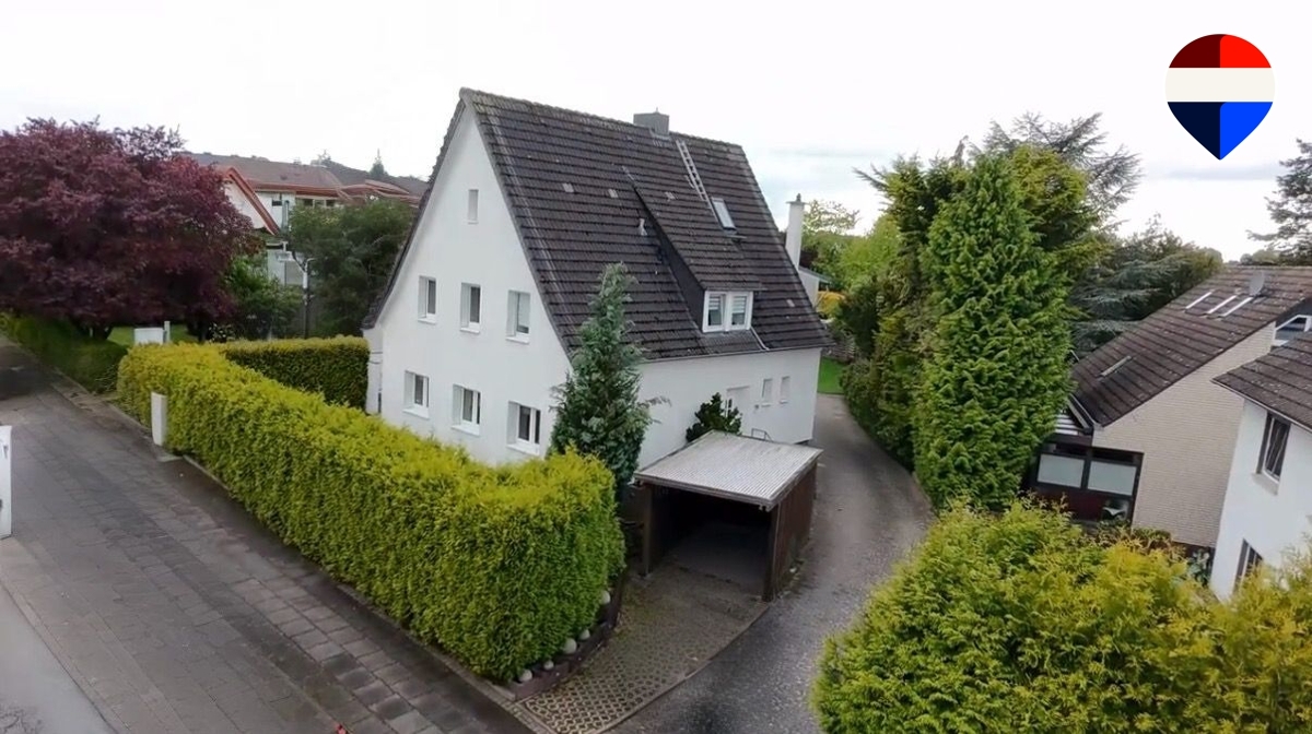 Großzügiges Haus mit Einliegerwohnung – vielseitige Nutzungsmöglichkeiten in Bad Oeynhausen!